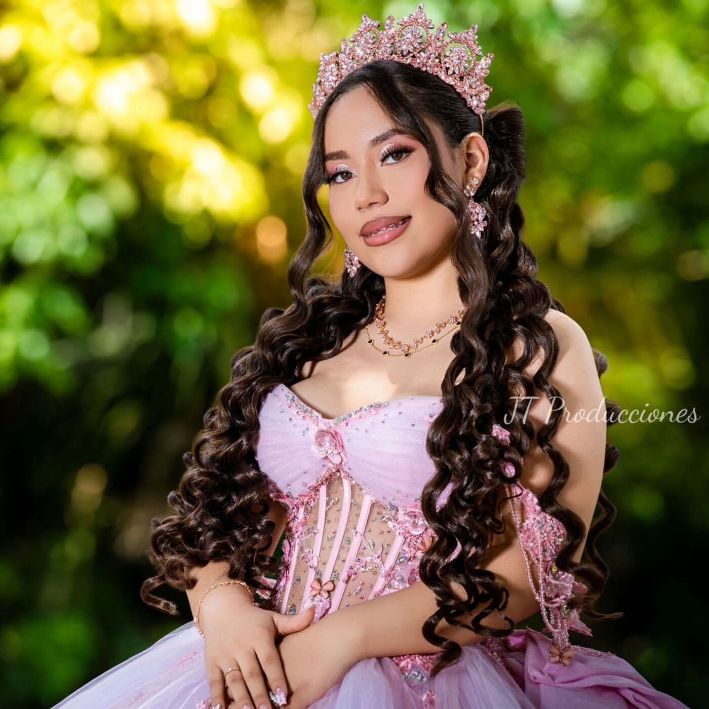 Sesión de fotos de quinceañera en exterior